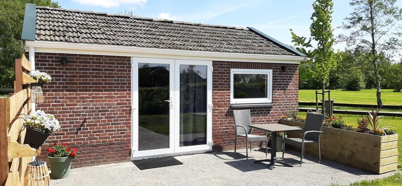 'T Butefjild Bed and Breakfast Broeksterwald Exteriör bild